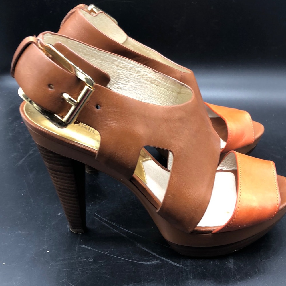 Platform Caramel Sandals Michael Kors (sz7.5)